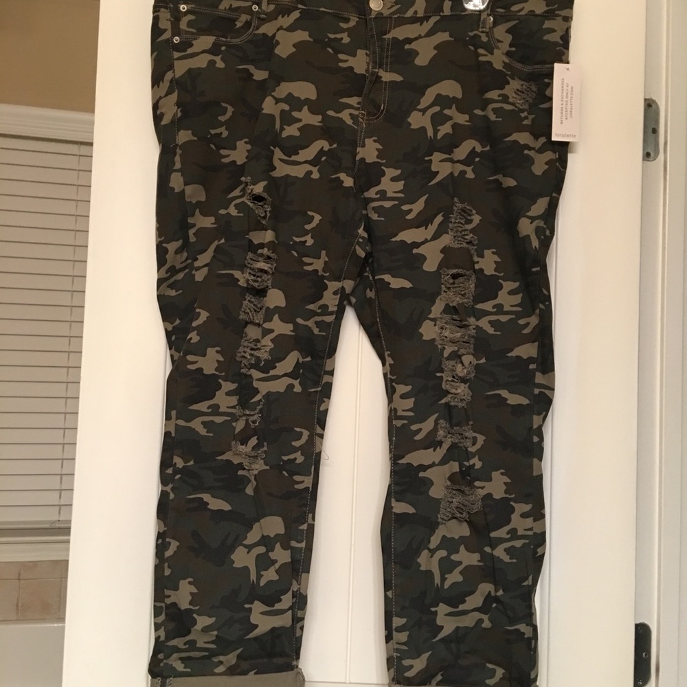 Camo skinny jeggings